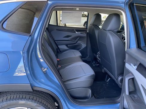 New 2026 Volkswagen Tiguan SE AWD/4WD image 35