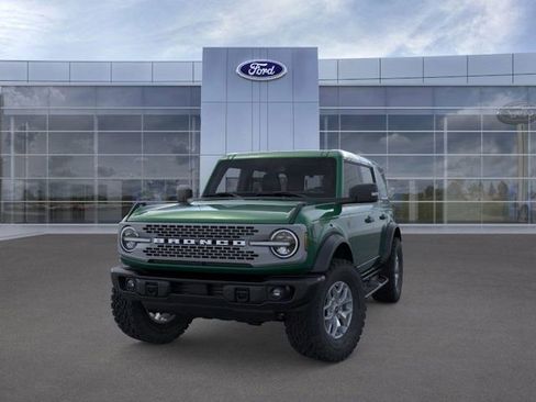 New 2025 Ford Bronco Badlands AWD/4WD image 2