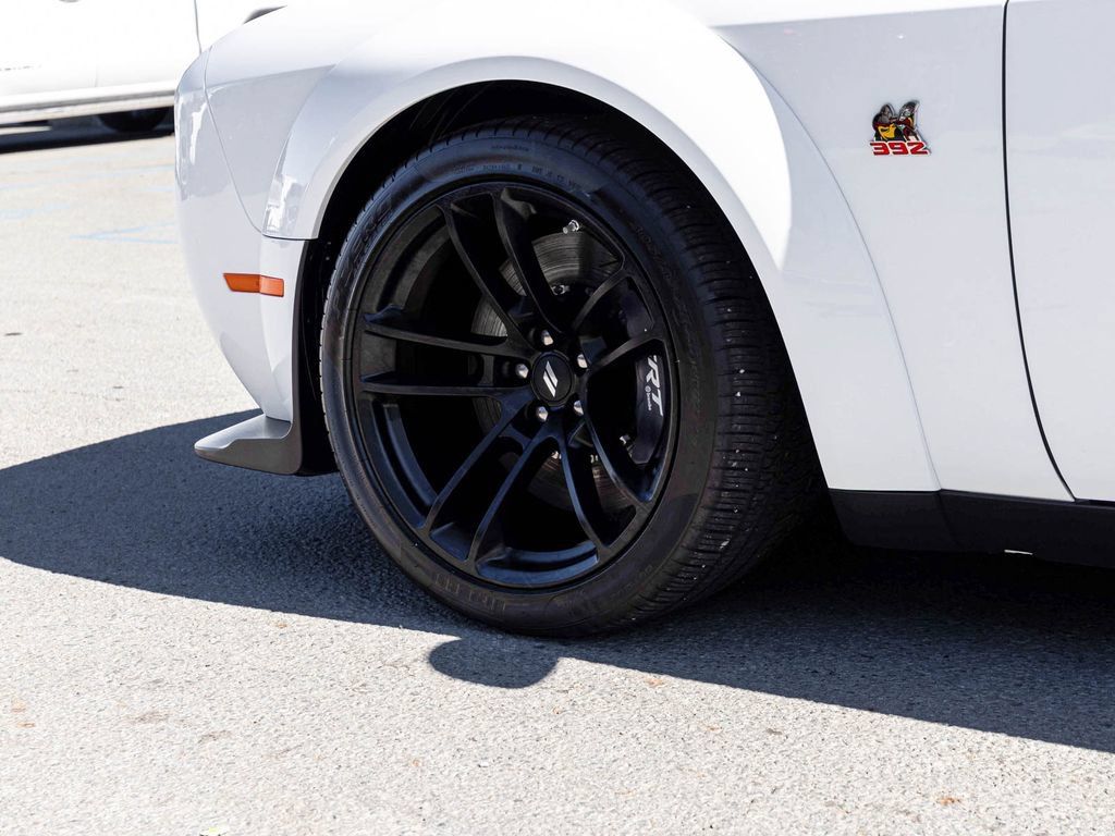 Used 2023 Dodge Challenger R/T Scat Pack RWD image 9