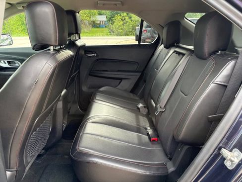 Used 2017 Chevrolet Equinox Premier w/ Enhanced Convenience Package FWD image 9
