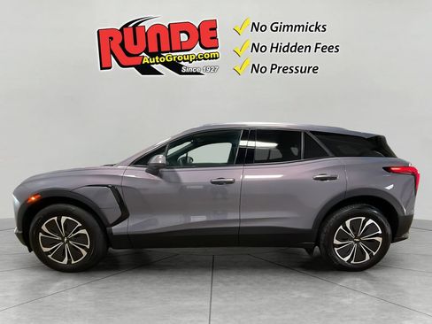 Used 2024 Chevrolet Blazer EV LT AWD/4WD image 3