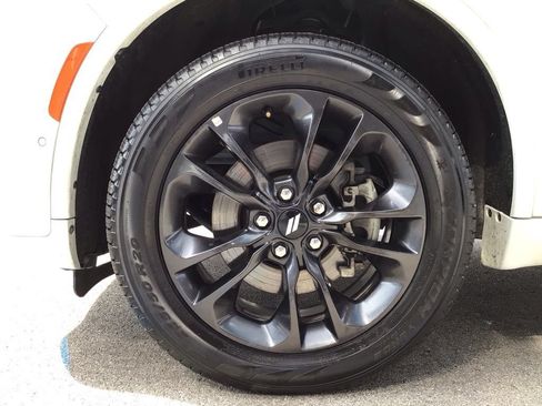 Used 2025 Dodge Durango GT AWD/4WD image 19