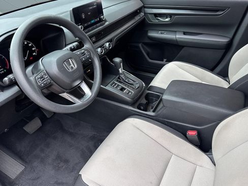Used 2024 Honda CR-V LX image 4
