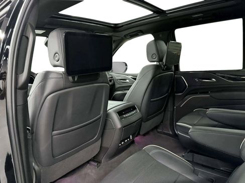 Used 2023 Cadillac Escalade Sport image 17