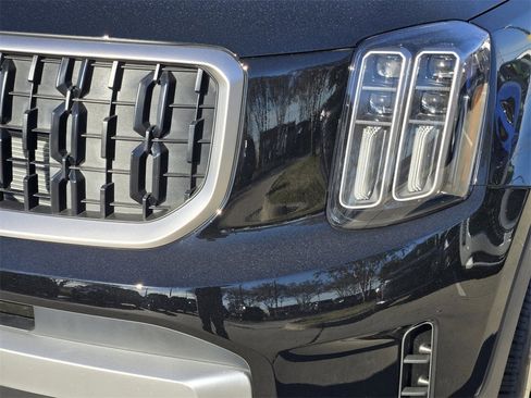 New 2025 Kia Telluride EX image 6
