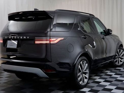 New 2026 Land Rover Discovery Limited Edition AWD/4WD image 19