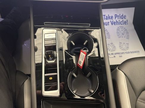 New 2026 Volkswagen Atlas Peak Edition AWD/4WD image 20