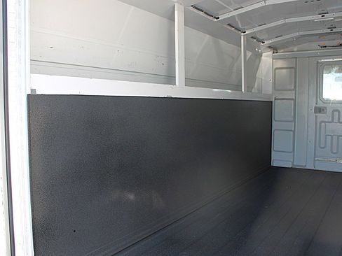 Used 2022 Chevrolet Express 3500 w/ Power Convenience Package image 13