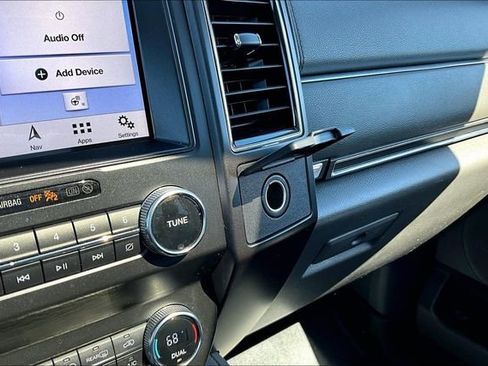 Used 2019 Ford Expedition Limited w/ Equipment Group 302A image 16