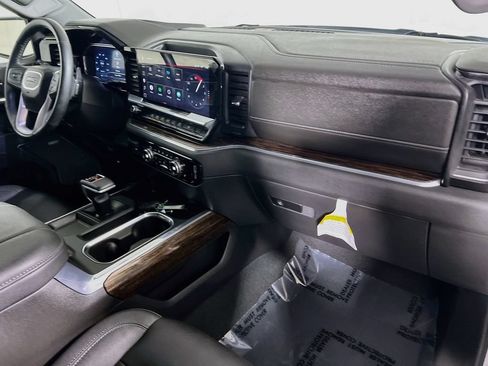 Used 2023 GMC Sierra 1500 Elevation w/ Elevation Premium Package AWD/4WD image 23