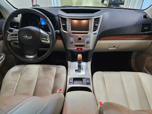 Used 2014 Subaru Outback 2.5i Limited AWD/4WD image 18
