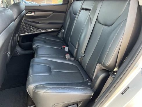 Used 2019 Hyundai Santa Fe FWD image 19