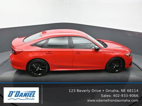 Used 2023 Honda Civic Sport image 19