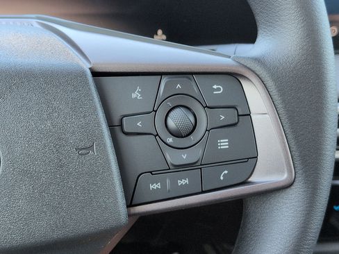 New 2026 Nissan Sentra SV w/ Floor Mat Package FWD image 15