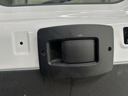 Used 2025 RAM ProMaster 2500 w/ U-Haul Equipment Group FWD image 9