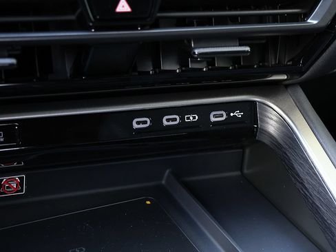 New 2026 Lexus TX 500h AWD image 26