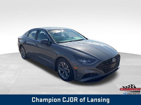 Used 2022 Hyundai Sonata SEL image 16