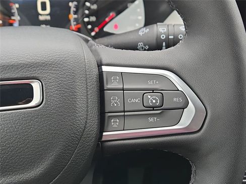 New 2026 Jeep Compass Limited AWD/4WD image 23