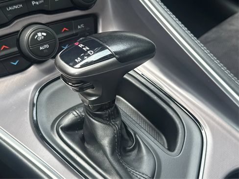 Used 2021 Dodge Challenger R/T Scat Pack RWD image 43