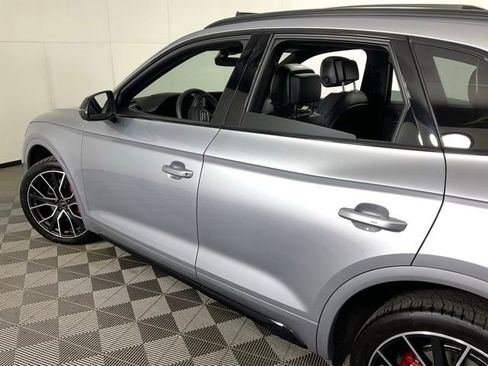 Used 2023 Audi SQ5 Prestige w/ Prestige Package image 36