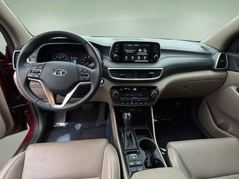 Used 2020 Hyundai Tucson Limited FWD image 16