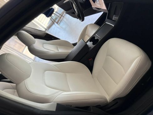 Used 2022 Tesla Model 3 RWD image 11