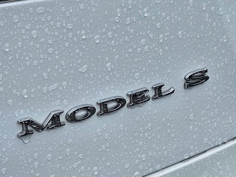 Used 2018 Tesla Model S 75D image 26