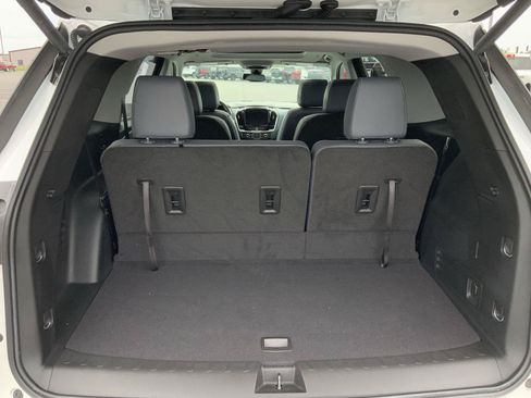 Used 2020 Chevrolet Traverse Premier AWD/4WD image 12