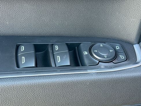 New 2025 GMC Sierra 1500 Elevation w/ Preferred Package image 11