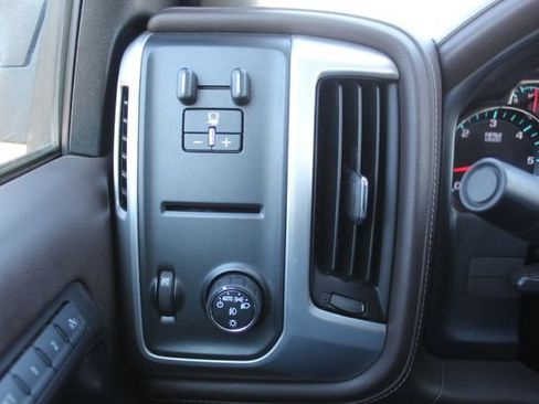 Used 2017 GMC Sierra 1500 SLT RWD image 26