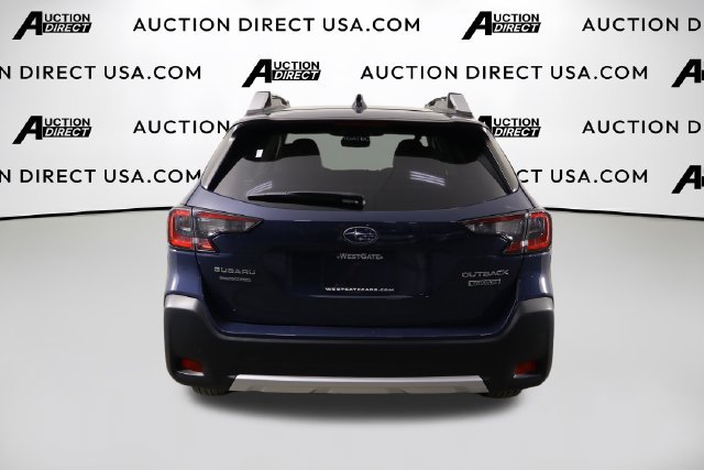 Used 2023 Subaru Outback Touring AWD/4WD image 3
