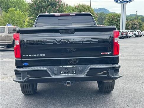 Used 2022 Chevrolet Silverado 1500 RST w/ Convenience Package II RWD image 5