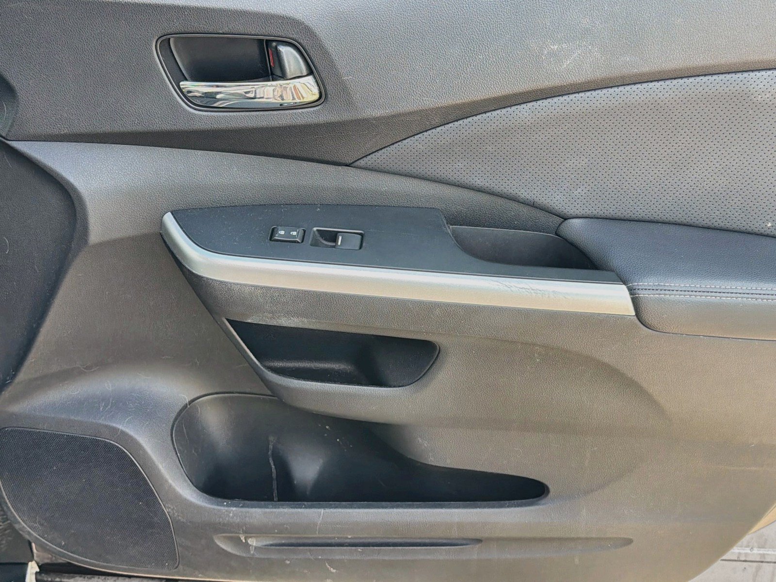 Used 2016 Honda CR-V EX-L image 25