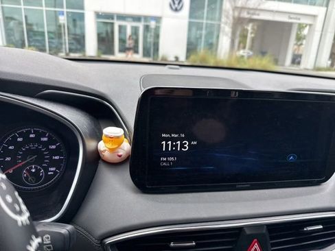 Used 2023 Hyundai Santa Fe SEL image 21