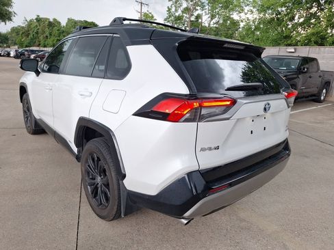 Used 2024 Toyota RAV4 XSE w/ Advanced Technology Package AWD/4WD image 4