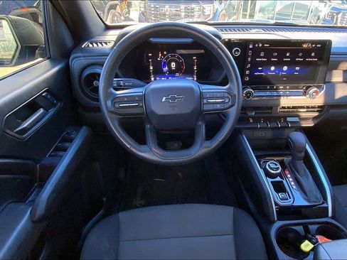 Used 2023 Chevrolet Colorado Trail Boss w/ Advanced Trailering Package image 5