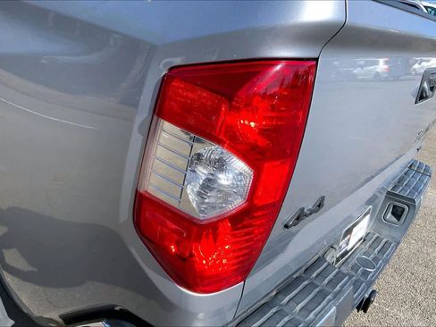 Used 2020 Toyota Tundra SR5 w/ SR5 Upgrade Package image 27