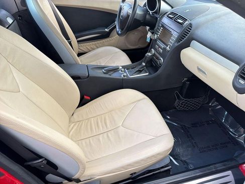 Used 2005 Mercedes-Benz SLK 350 image 27
