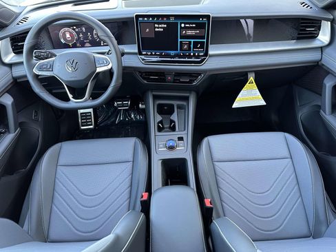 New 2026 Volkswagen Tiguan SE R-Line AWD/4WD image 11