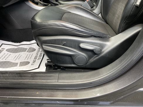 Certified 2020 Jeep Compass Latitude w/ Cold Weather Group image 13