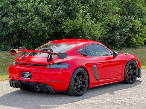 Used 2025 Porsche 718 Cayman GT4 RS RWD image 6