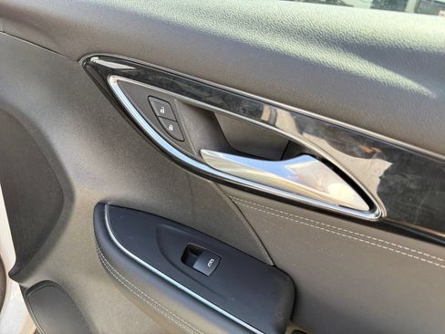 Used 2024 Buick Envision Preferred AWD/4WD image 42