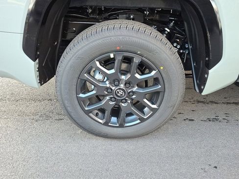 New 2026 Toyota Tundra Platinum image 7