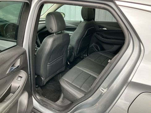 Used 2023 Buick Encore GX Essence w/ Experience Buick Package image 29