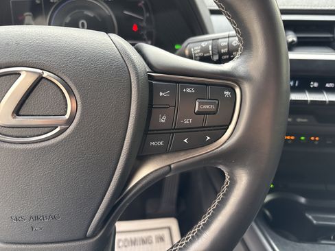 Used 2021 Lexus UX 250h w/ Premium Package image 20