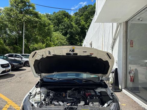 Used 2025 Nissan Altima 2.5 SV FWD image 28