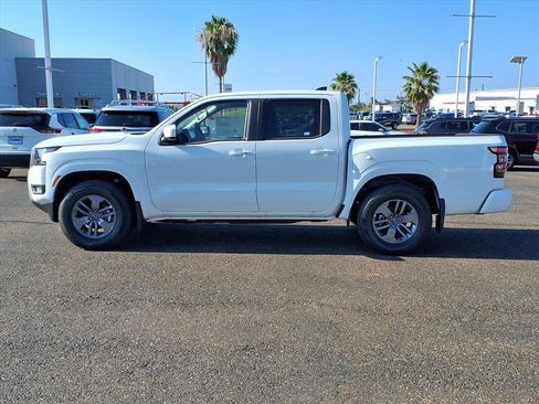 New 2025 Nissan Frontier SV w/ SV Convenience Package image 4