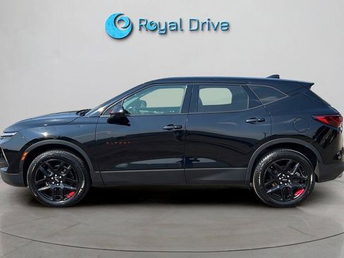 Used 2023 Chevrolet Blazer LT w/ Driver Confidence Package AWD/4WD image 3