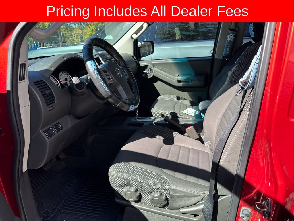 Used 2014 Nissan Xterra PRO-4X AWD/4WD image 10