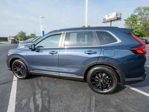 Used 2025 Honda CR-V Sport-L image 4